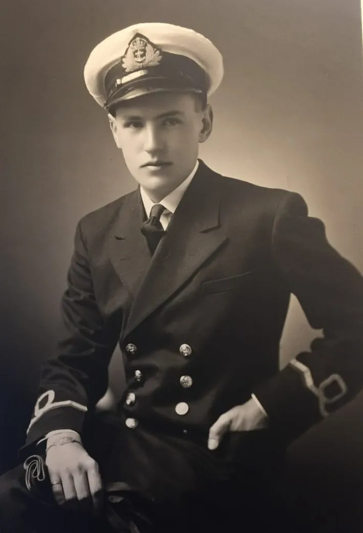 Sub-Lt Bill Moeser, RCN in 1943